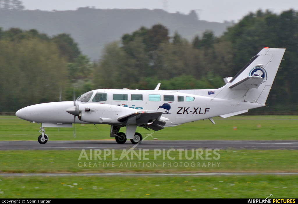 KiwiAir ZK-XLF aircraft at Ardmore