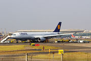 Lufthansa A330 suffered tyres burst in Mumbai title=