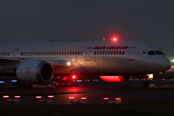 VT-ANI - Air India Boeing 787-8 Dreamliner