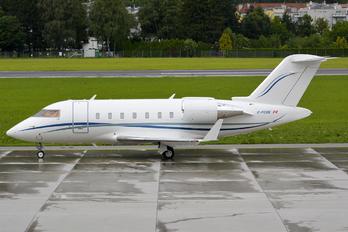 C-FCDE - Skyservice Canadair CL-600 Challenger 604