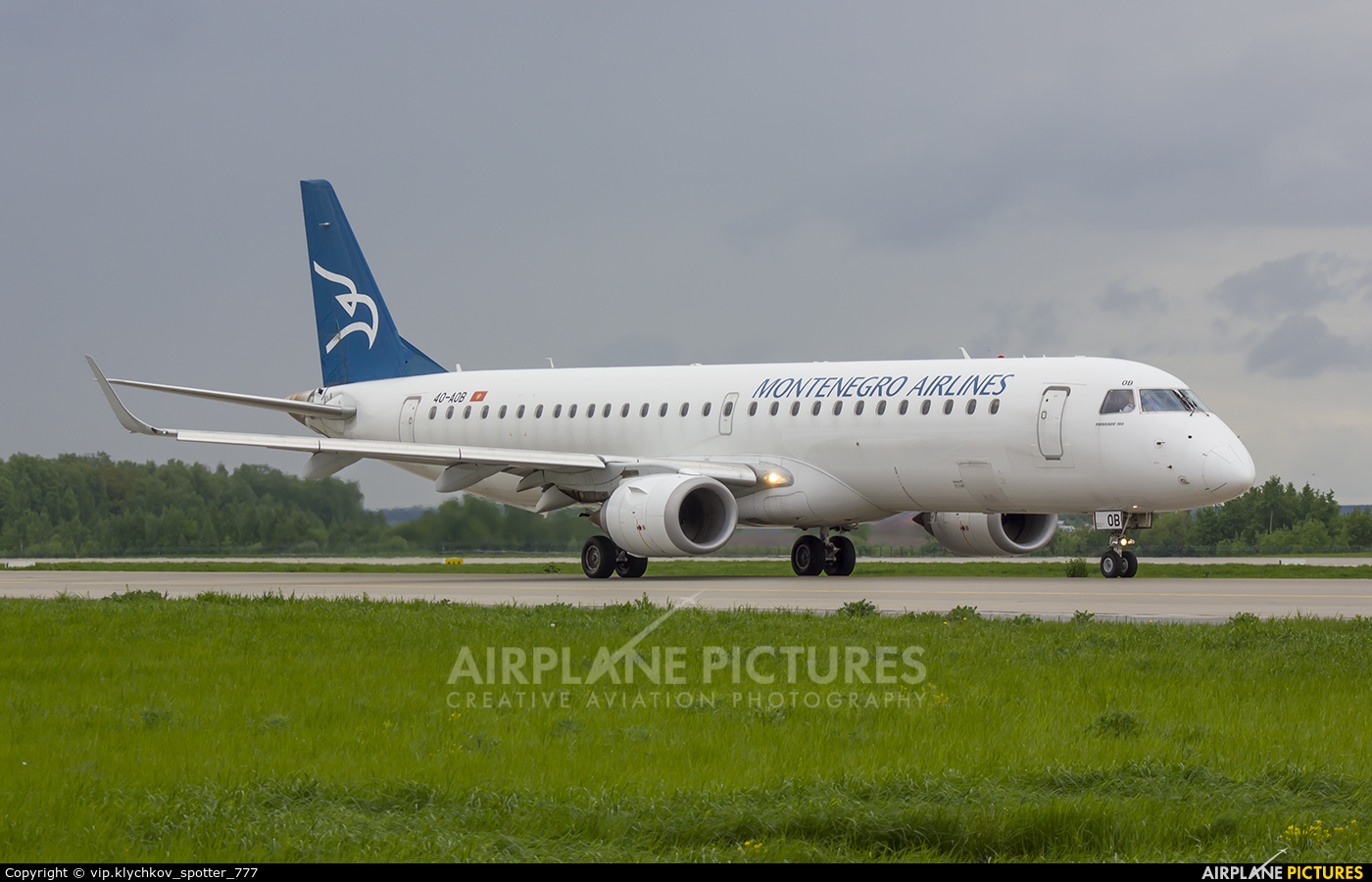 Montenegro Airlines 4O-AOB aircraft at Moscow - Domodedovo