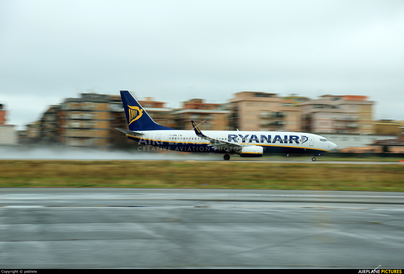 Ryanair CIA aircraft at Rome - Ciampino