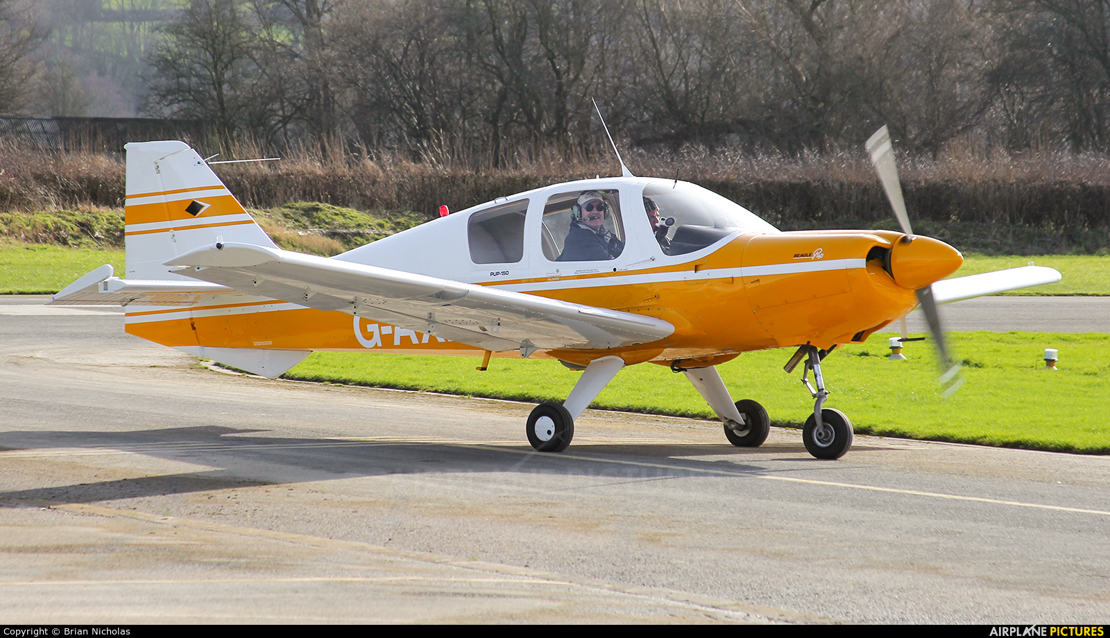 Private G-AXMX aircraft at Welshpool