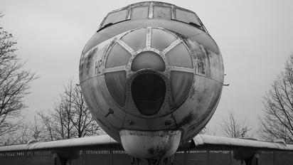 SP-LHE - LOT - Polish Airlines Tupolev Tu-134A