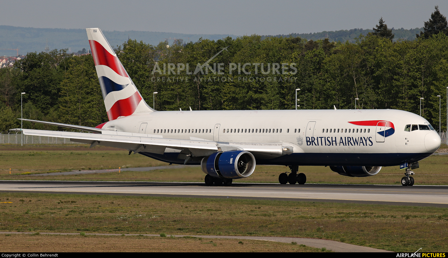 British Airways G-BZHA aircraft at Frankfurt