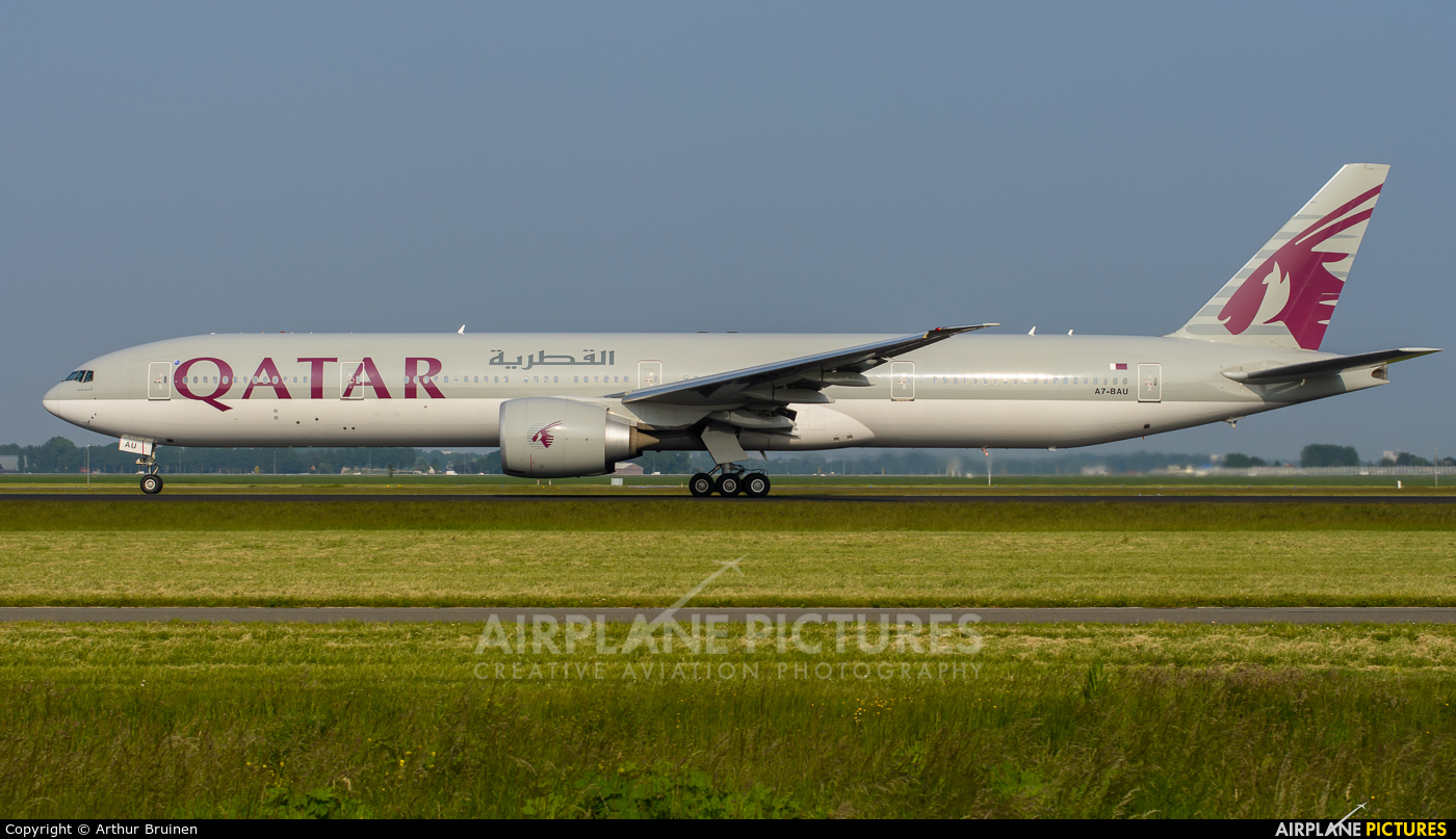 Qatar Airways A7-BAU aircraft at Amsterdam - Schiphol