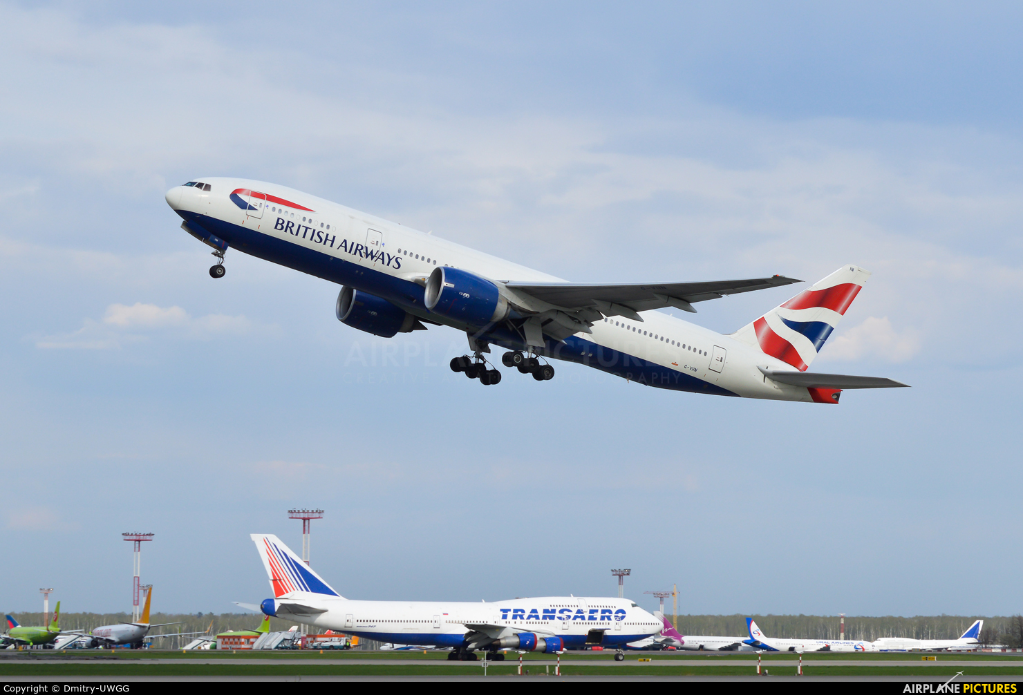 British Airways G-VIIN aircraft at Moscow - Domodedovo