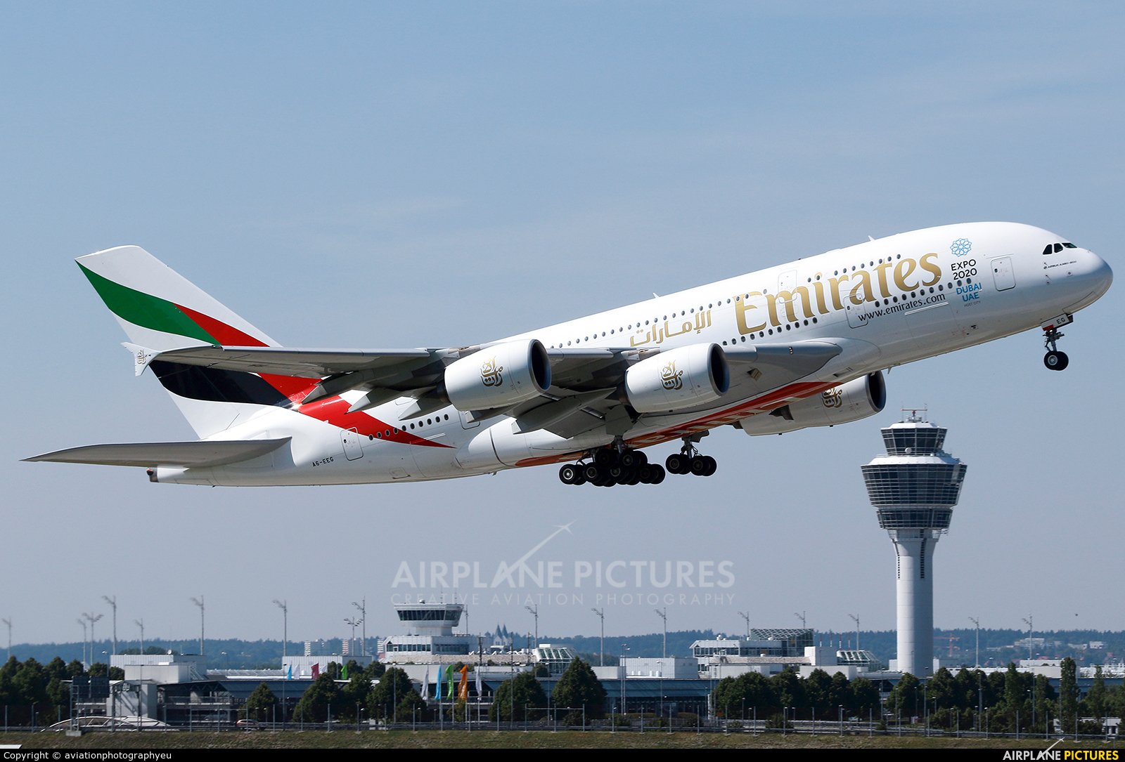 Emirates Airlines A6-EEG aircraft at Munich