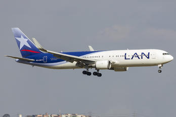 CC-CWY - LAN Airlines Boeing 767-300ER
