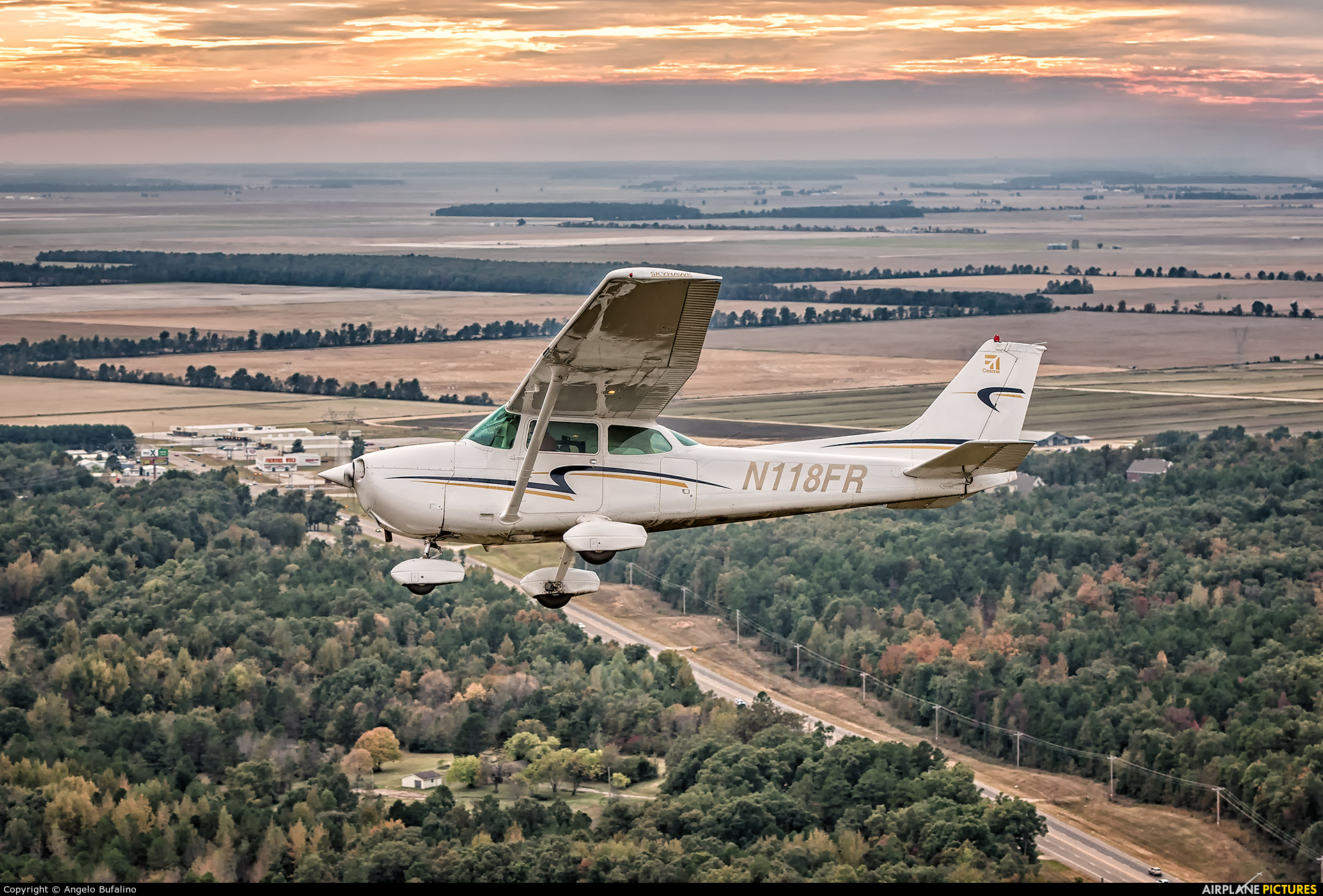 Private N118FR aircraft at In Flight - Tennessee
