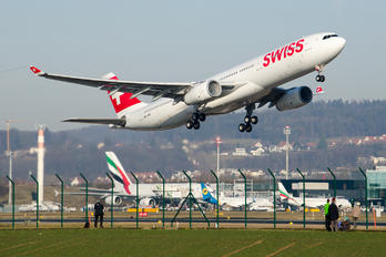 HB-JHK - Swiss Airbus A330-300