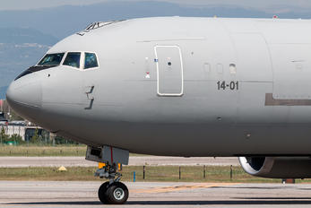 MM62226 - Italy - Air Force Boeing KC-767A