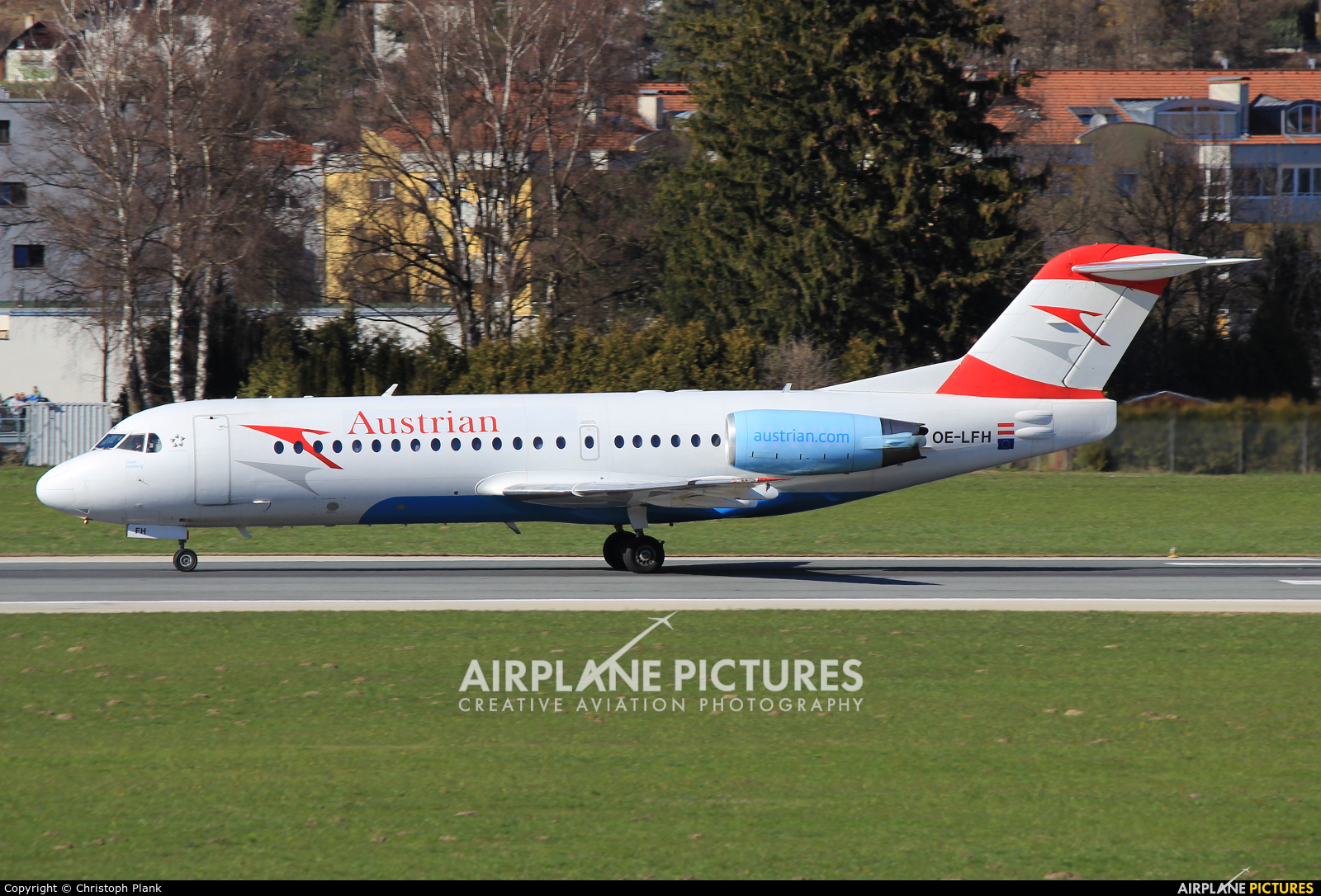 Austrian Airlines/Arrows/Tyrolean OE-LFH aircraft at Innsbruck
