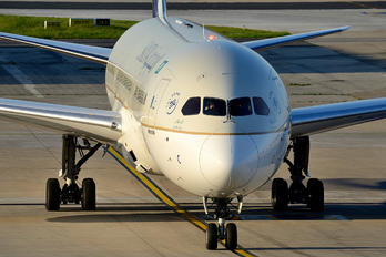 HZ-ARC - Saudi Arabian Airlines Boeing 787-9 Dreamliner