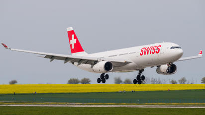 HB-JHF - Swiss Airbus A330-300