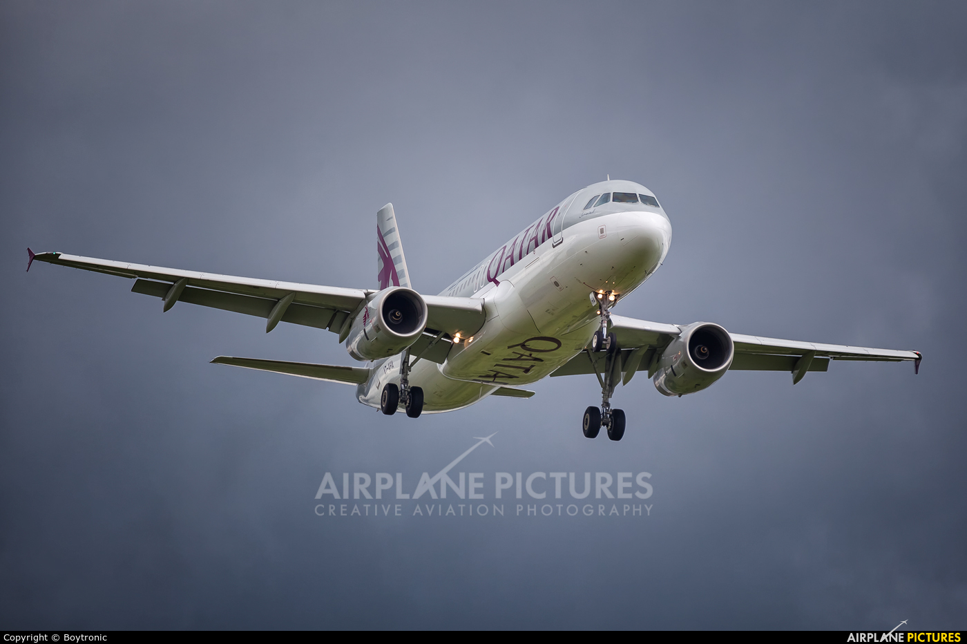 Qatar Airways A7-AHA aircraft at Zagreb