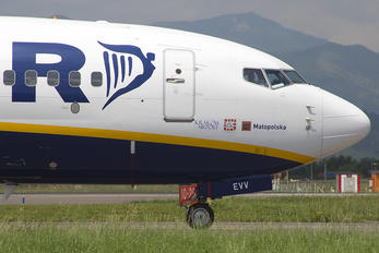 EI-EVV - Ryanair Boeing 737-800