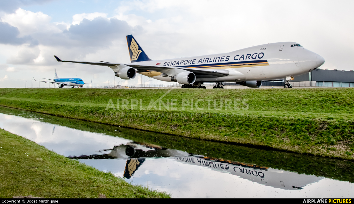 Singapore Airlines Cargo 9V-SFI aircraft at Amsterdam - Schiphol