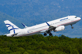 SX-DND - Aegean Airlines Airbus A320