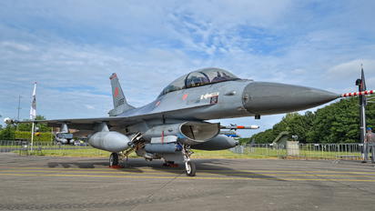 J-066 - Netherlands - Air Force General Dynamics F-16B Fighting Falcon
