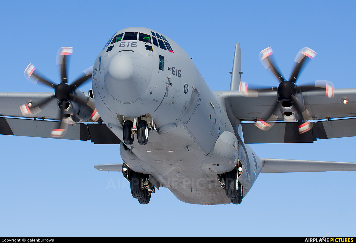 Canada - Air Force 130616 aircraft at Trenton Airport