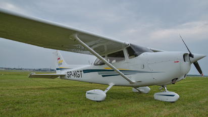 SP-KGT - Private Cessna 172 Skyhawk (all models except RG)