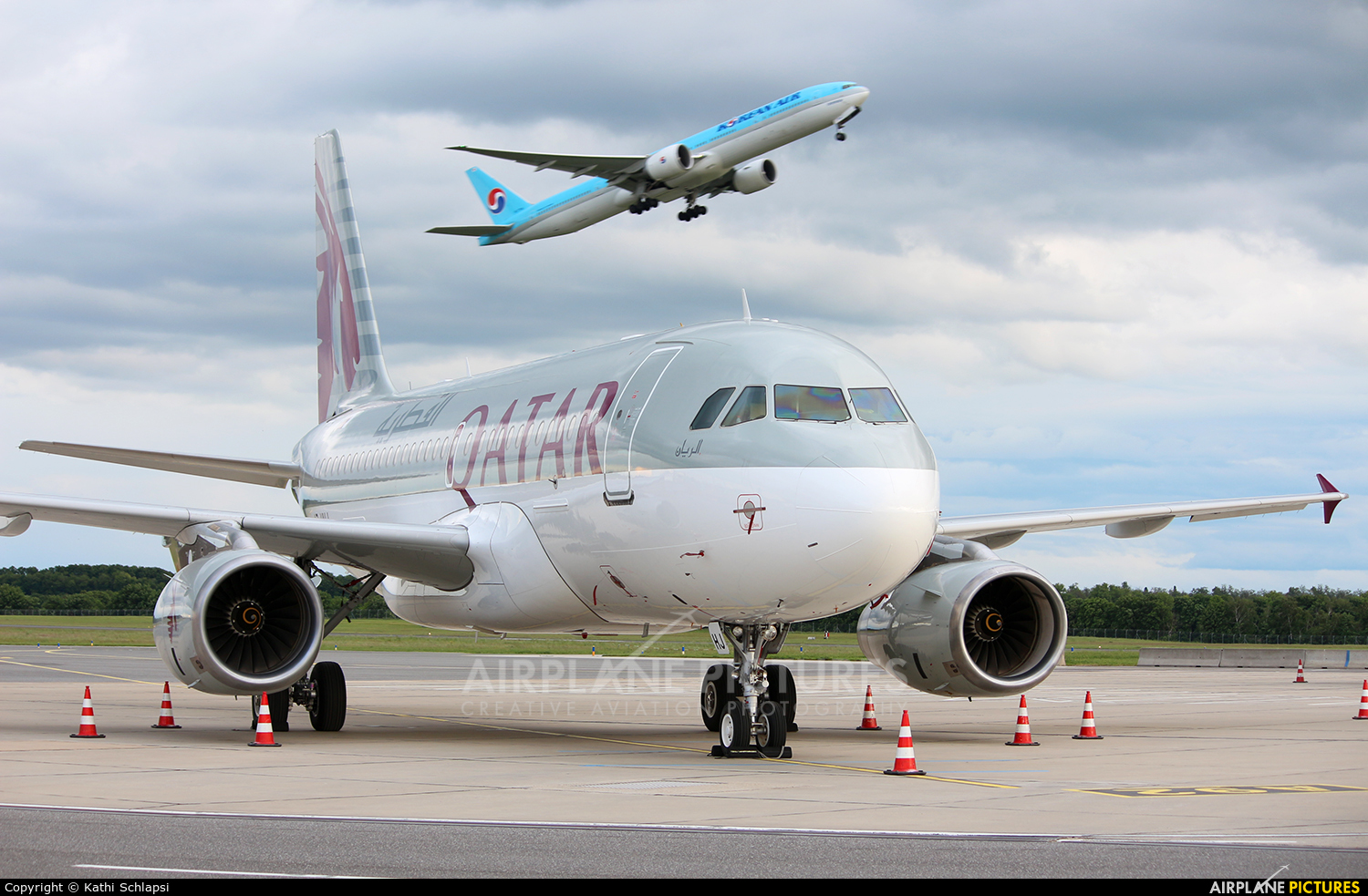 Qatar Amiri Flight A7-HHJ aircraft at Vienna - Schwechat