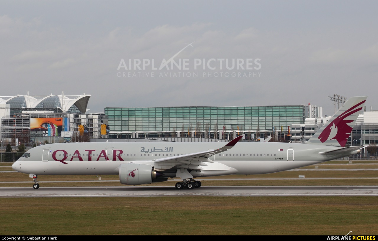 Qatar Airways A7-ALH aircraft at Munich