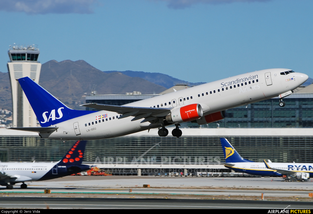 SAS - Scandinavian Airlines LN-RRU aircraft at Málaga