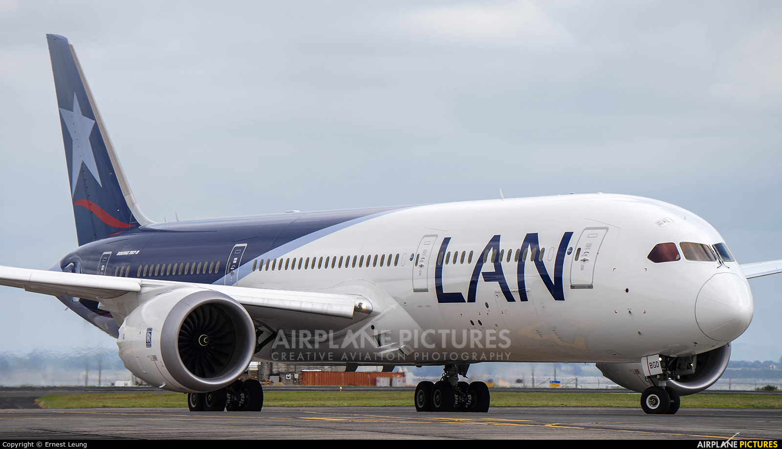 LAN Airlines CC-BGD aircraft at Auckland Intl