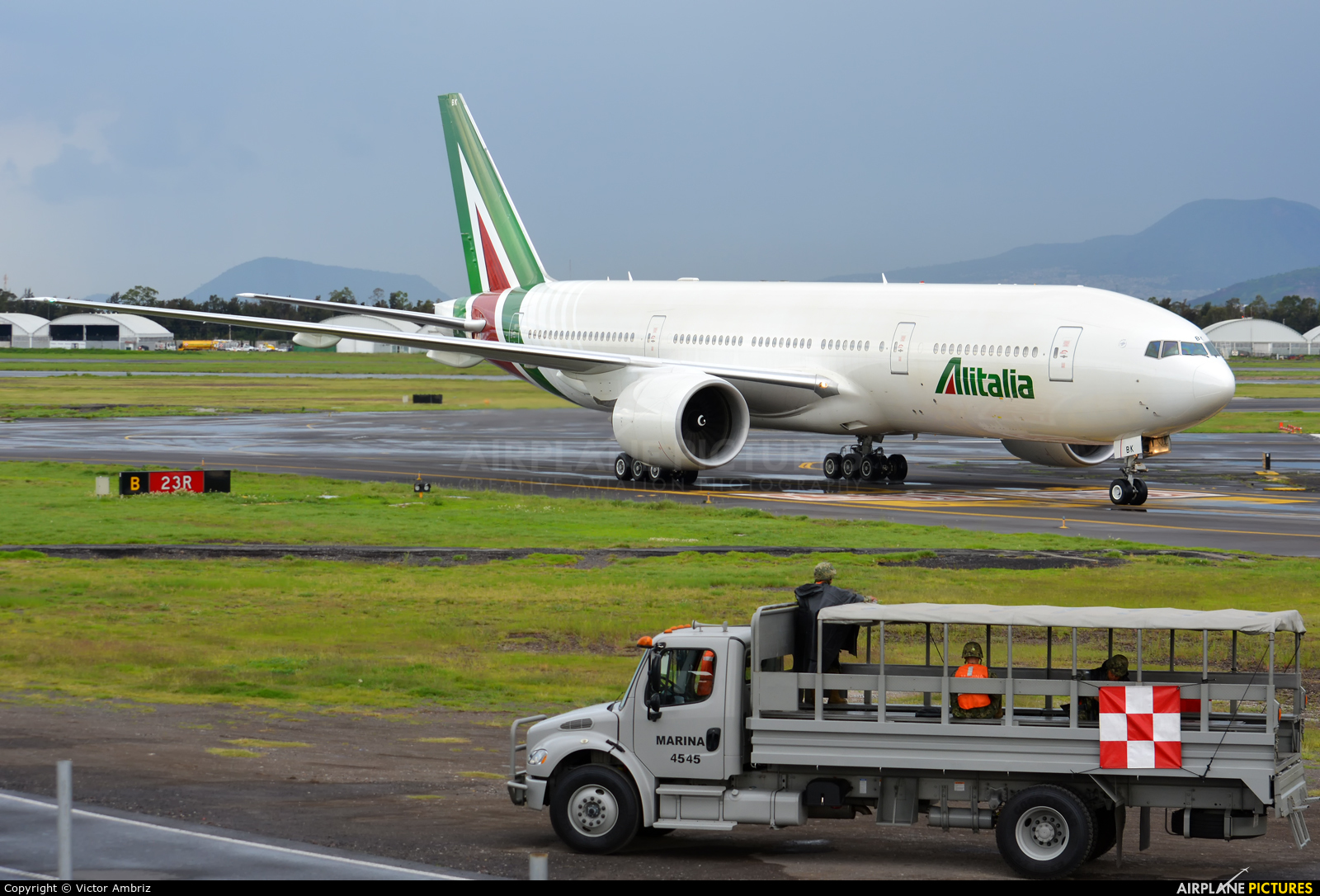 Alitalia EI-DBK aircraft at Mexico City - Licenciado Benito Juarez Intl