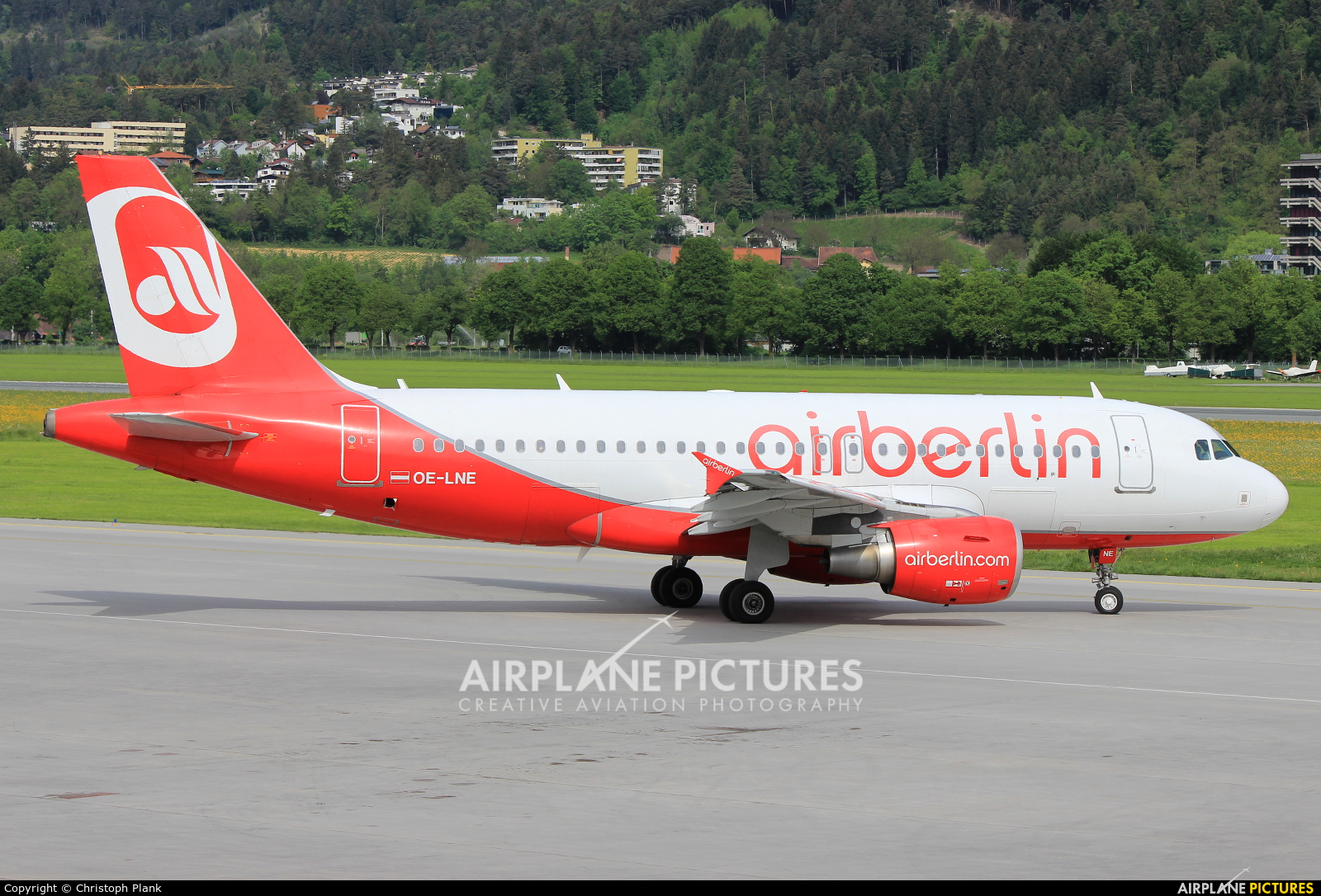 Niki OE-LNE aircraft at Innsbruck