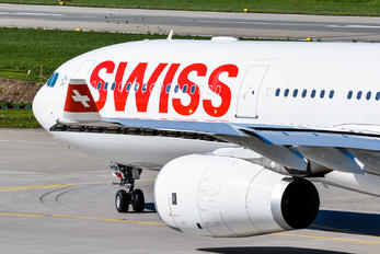 HB-JHM - Swiss Airbus A330-300