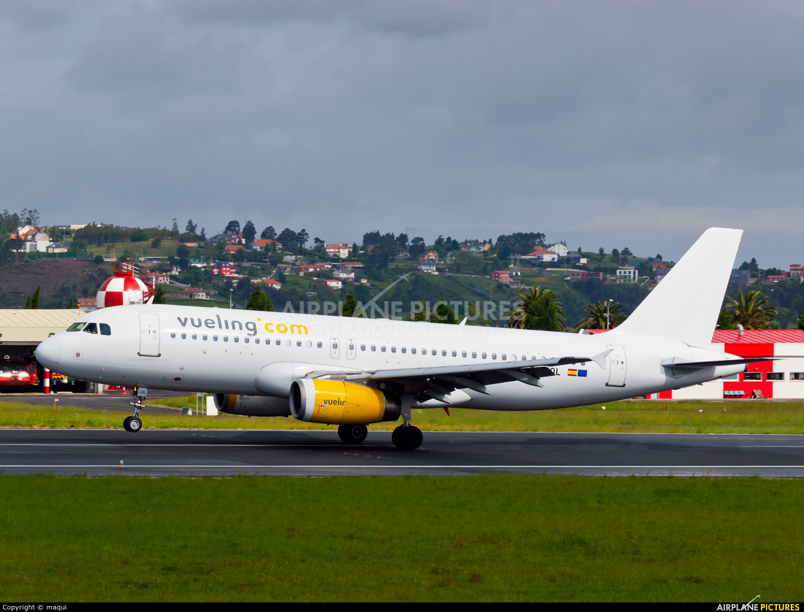 Vueling Airlines EC-LQL aircraft at La Coruña