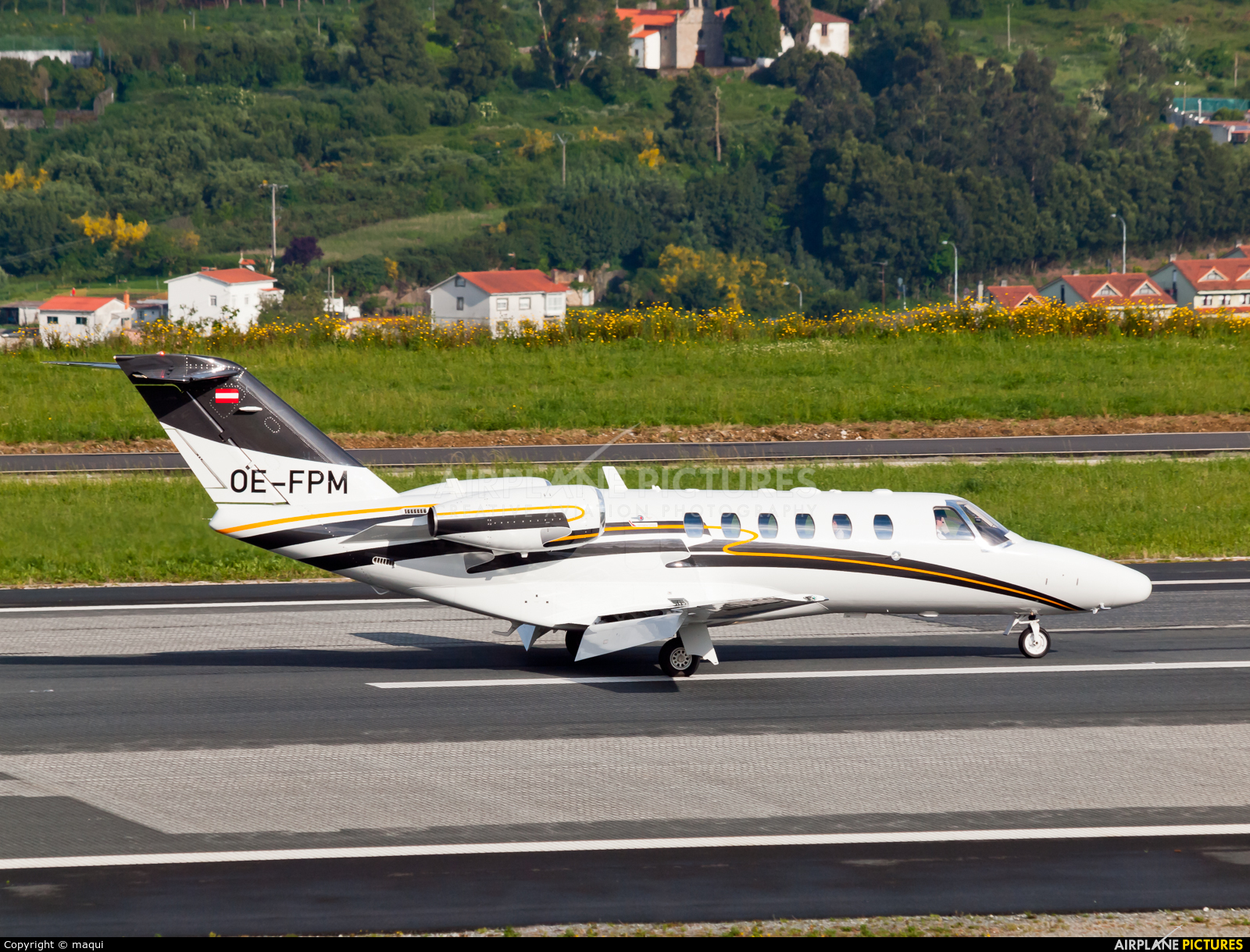 Jet24 GmbH OE-FPM aircraft at La Coruña