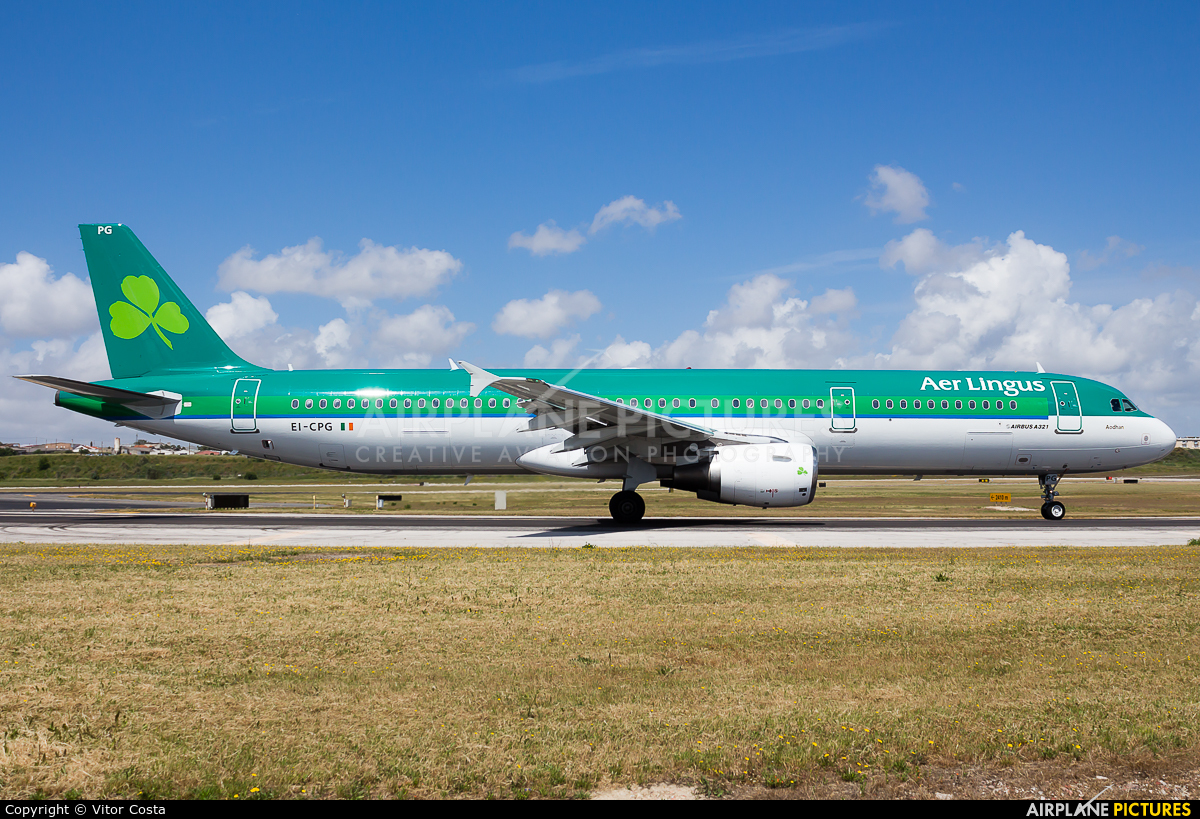 Aer Lingus EI-CPG aircraft at Lisbon