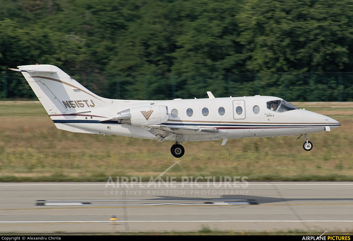 Private N515TJ aircraft at Budapest Ferenc Liszt International Airport