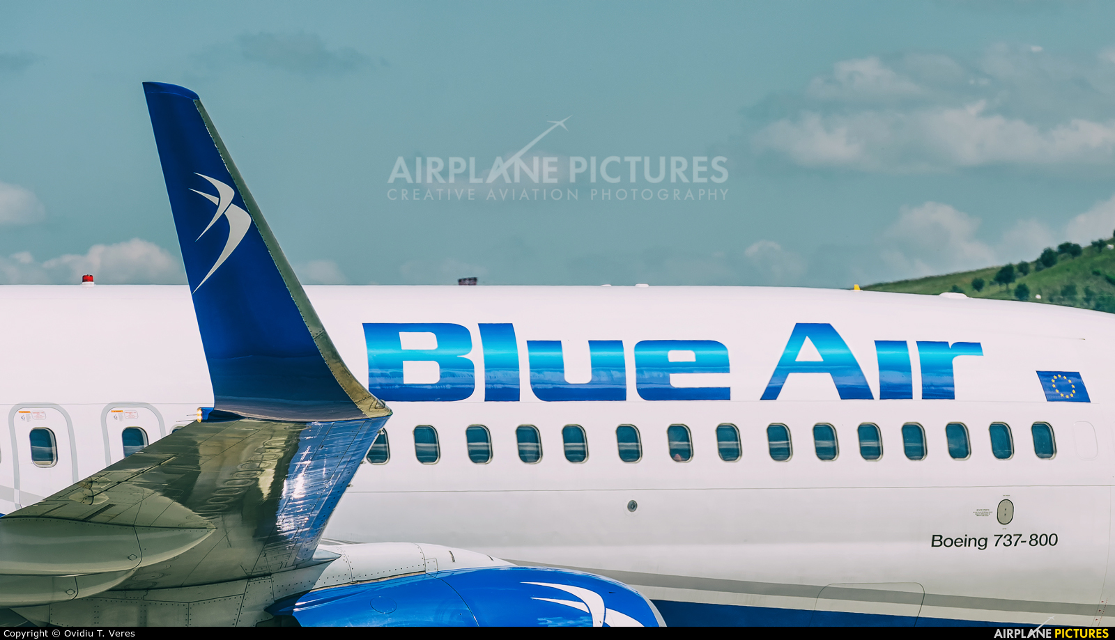 Blue Air YR-BME aircraft at Cluj Napoca - Someseni