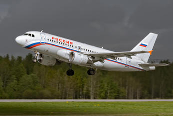 VP-BIT - Rossiya Airbus A319