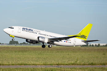 YL-BBL - Air Baltic Boeing 737-300