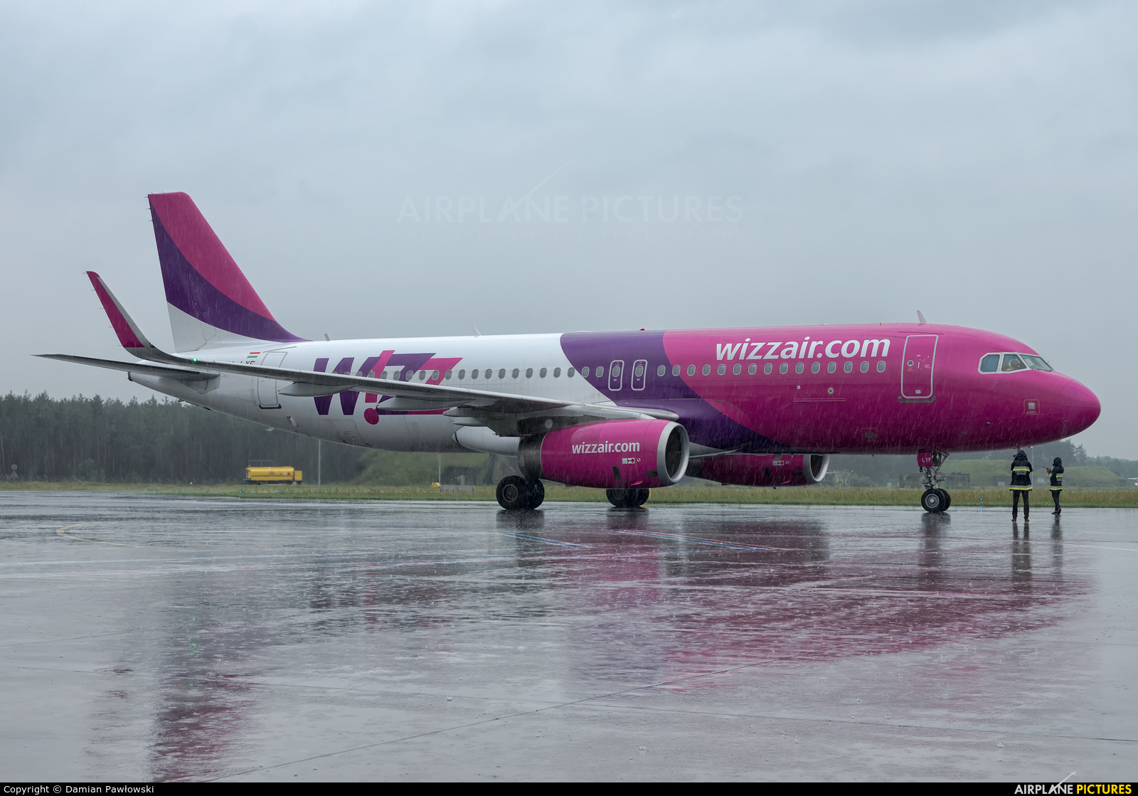 Wizz Air HA-LYF aircraft at Bydgoszcz - Szwederowo