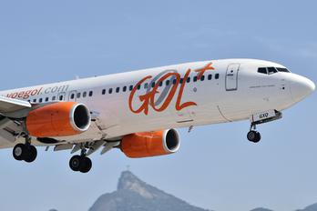 PR-GXQ - GOL Transportes Aéreos  Boeing 737-800
