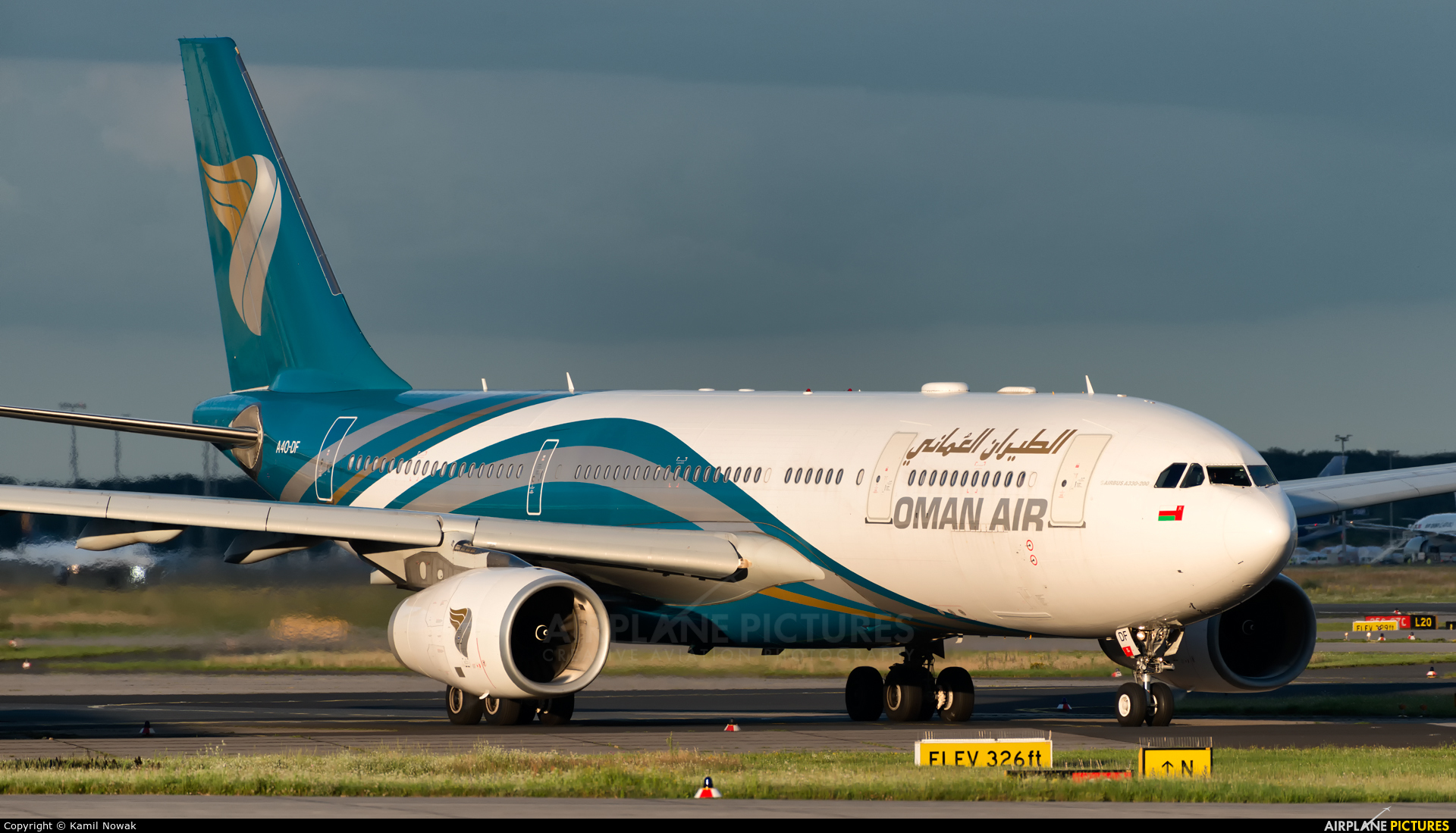 Oman Air A40-DF aircraft at Frankfurt