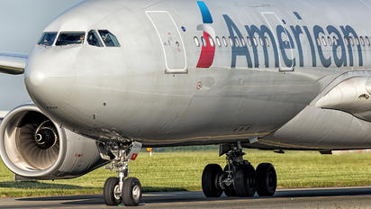 N289AY - American Airlines Airbus A330-200