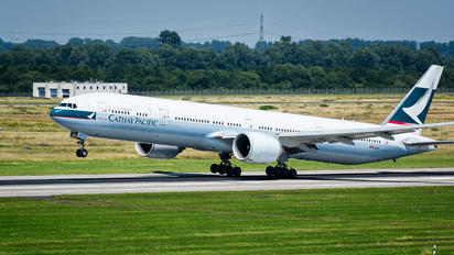 B-KQI - Cathay Pacific Boeing 777-300ER
