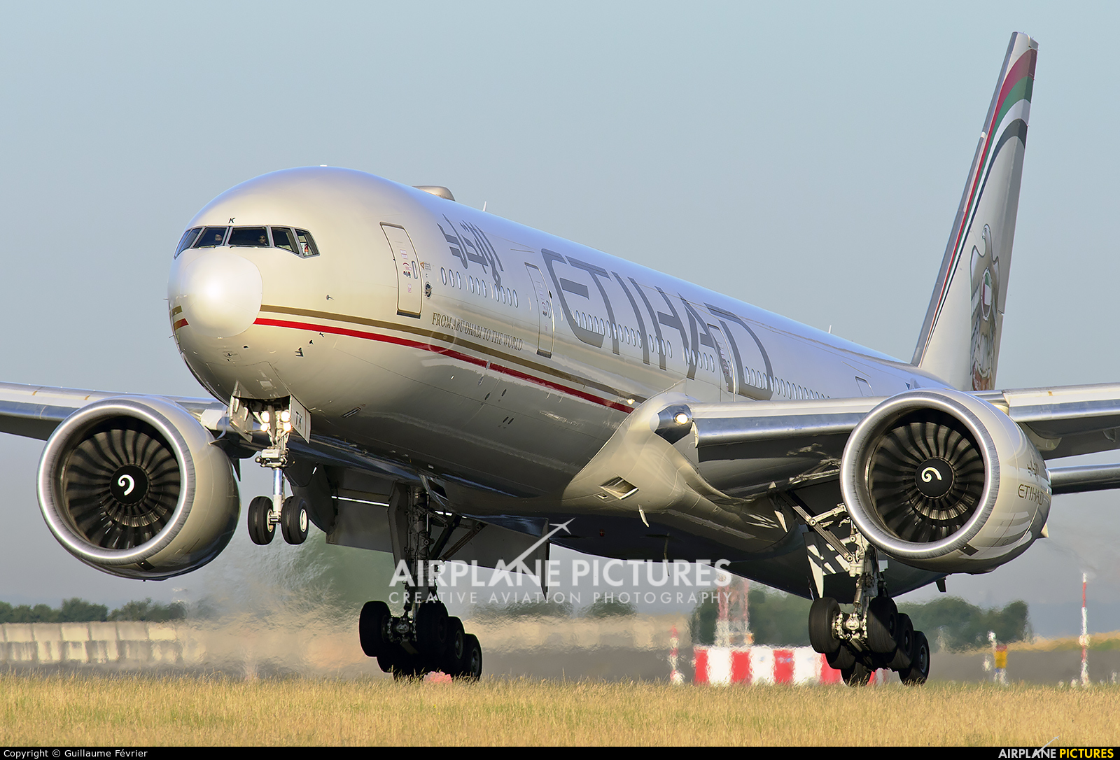 Etihad Airways A6-ETK aircraft at Paris - Charles de Gaulle