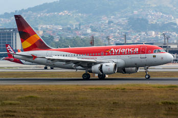 PR-AVL - Avianca Brasil Airbus A318