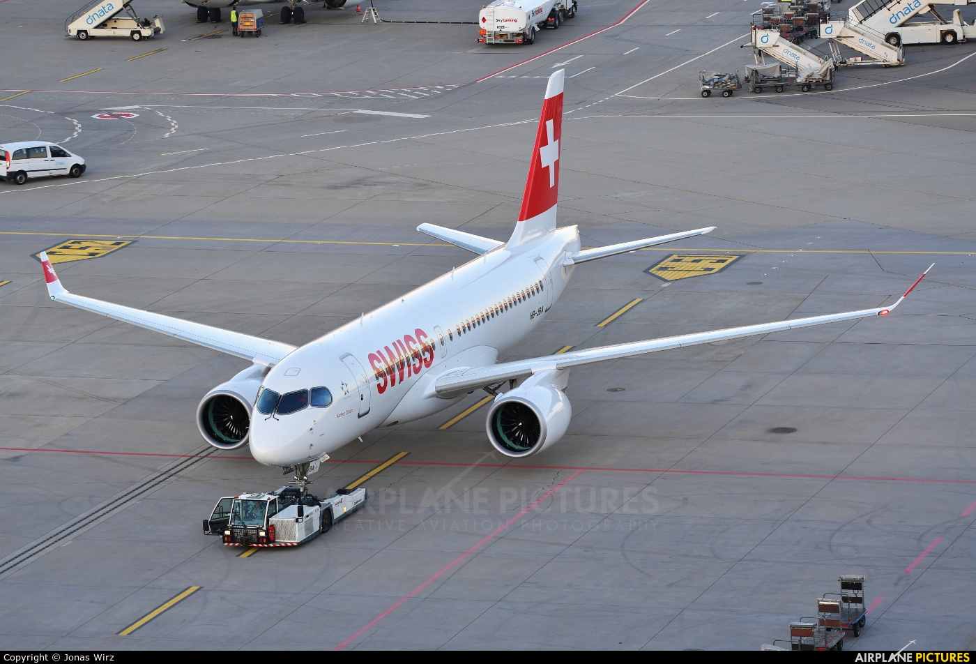 Swiss HB-JBA aircraft at Zurich