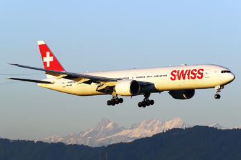 HB-JNB - Swiss Boeing 777-300ER