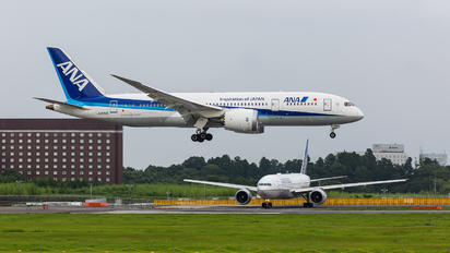 JA834A - ANA - All Nippon Airways Boeing 787-8 Dreamliner
